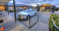 Red Earth Motel Hotels in Broken Hill