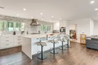 2 Mi to Lake Poway: Mtn-view Escape w/ Patio! - Alojamientos