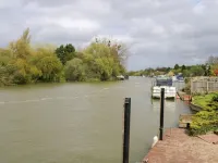 Thames Retreat Hôtels à : Wraysbury