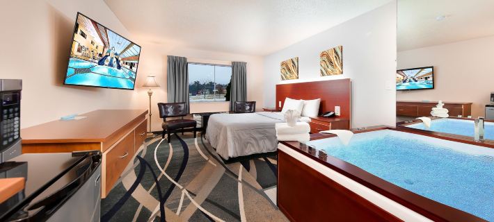 Grand Marquis Waterpark Hotel & Suites Hotels in Sauk County