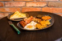 The Old Quarter Townhouse - breakfast