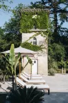 Le Château Réal Hotels in Saint-Seurin-de-Cadourne