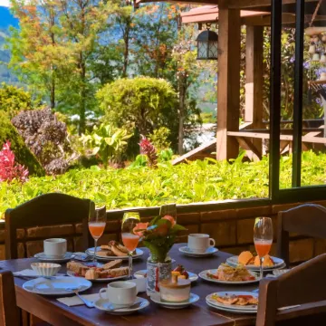 Hotel Rancho Constanza & Cabañas de la Montaña