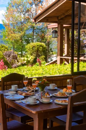 Hotel Rancho Constanza & Cabañas de la Montaña