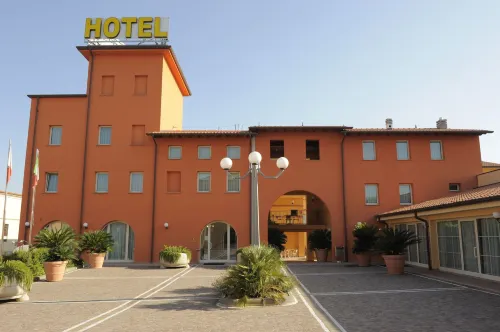 Hotel Plazza Hotels in Porcari