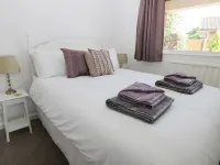 Alberts Lodge فنادق في لينكولين