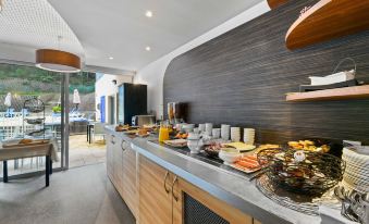 Hotel Logis Lacotel