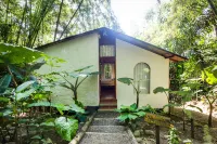 Pacoche Lodge & Reserve