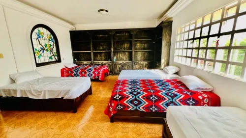 Taj Mahal Hostal and Restaurant