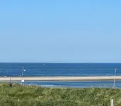 Apartment "Beachfront with sea view and sunny balcony"<br><br>