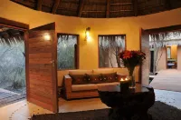 Tau Game Lodge - spa