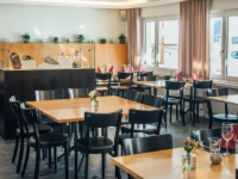 克魯埃茲利酒店 蘇塞爾瓦酒店