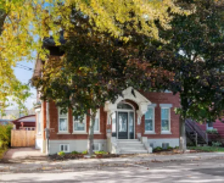 海菲爾德莊園酒店