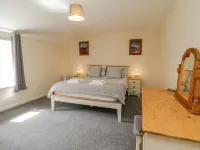 Raygill Cottage - Tiny Houses