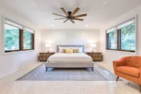 Mid-Century Dream Home < Half-Mile to Beach! - Beach