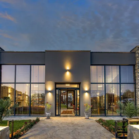 Dadya Bora Hotel