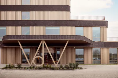 Van der Valk Hotel Delft A4 Hotels near the Zeetoren