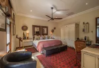 Kambaku River Lodge
