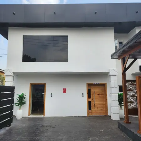 Luxol Homes and Suites