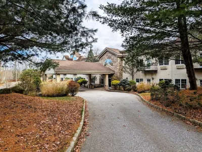 The Willowbrook Golf Hotel at Split Rock Hotels in 