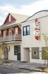 Dew Drop Inn Hoteles cerca de Columns