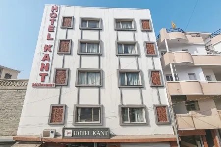 Hotel Kant by GoHotels - Near Shree Dwarkadhish Temple