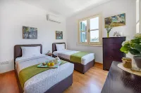 J1 Holiday House Adjacent to Aphrodite Hills Các khách sạn gần Beach