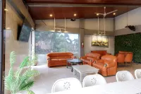 Urbanview Hotel Delima 101 Syariah Hotels in Serang