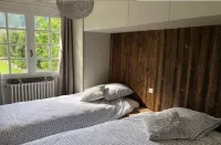 Cocon Pyrénéen Luxury Apartment with Terrace, Parking, Bike and Ski Room Hotel a Saint-Lary-Soulan