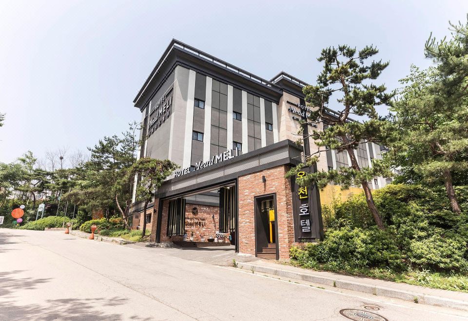 호텔미드멜리 객실 내부