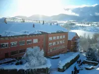 Residencia Albergue Jaca