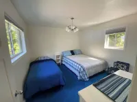 Relax on the Shores of Green Bay in Your Beautiful, Private, Two Bedroom Home