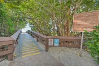 House w/ Heated Pool & Grill - Walk to Beach!