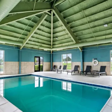 Holiday Inn Express & Suites ADA by IHG