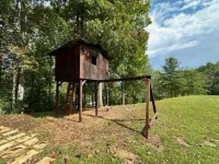 Mason Hollow Hideaway Cozy cabin with WiFi and AC in peaceful Whitley County KY