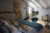 Decanter House - Wine Resort Alto Piemonte