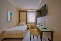Cityhotel Kaiser Karl Aachen Hotels near FH Aachen