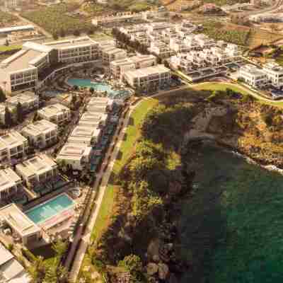 Mare Paphos Hotel Exterior