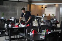 Grage Hotel Bengkulu Hotels in Ratu Samban