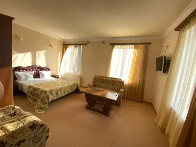 ミナ ホテル のホテル