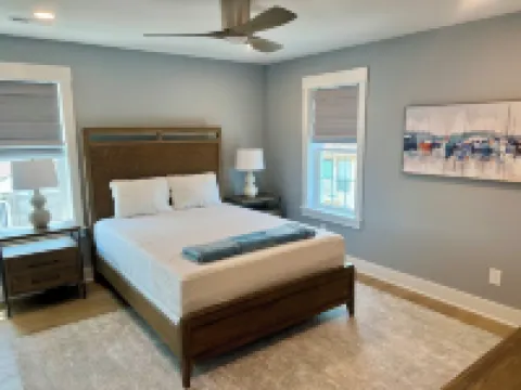 NEW 7-bed with PRIVATE HEATED POOL! Lewes Beach Hideaway, steps to beach & town!