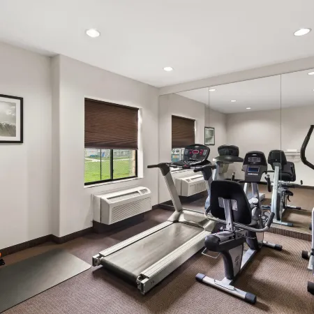 Sleep Inn & Suites Bush InterContinental - IAH East