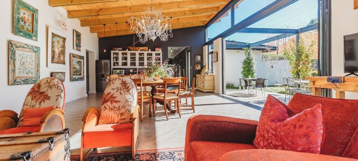 Acorn Guest House Отели в г. Джордж