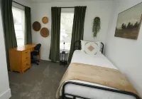 2 homes- 7BR: Gather & Relax