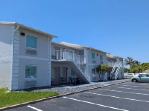 Atlantic Inn Hotels in Indialantic