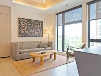 Sosuite at The Onyx - Museum District Hotels near مؤسسة بارنز
