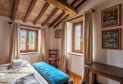 Passerina House: the unknown Umbria.  Old stone farmhouse with a view Hotel a Montegabbione