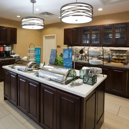 Homewood Suites by Hilton Davenport