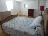 Village house near gorges du verdon and lac de st croix Hotels in Puimoisson