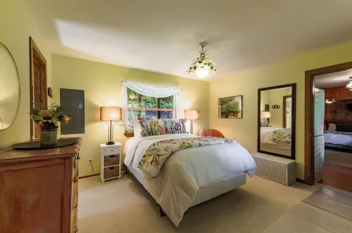 Basecamp to Tetons Fire Pit + Near Jackson WY Hotel a Alpine